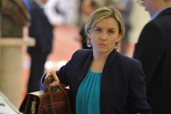 Cosette Chichirău, după ce a plecat din USR: Drulă ne-a promis ranga și a venit cu penseta