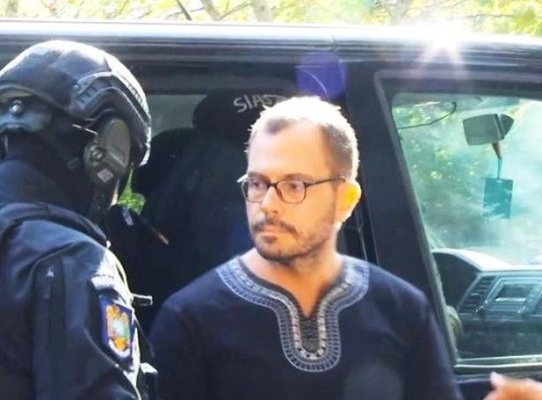 Farmacistul furnizor de fentanil și oxicodonă, dat afară de lanțul de farmacii