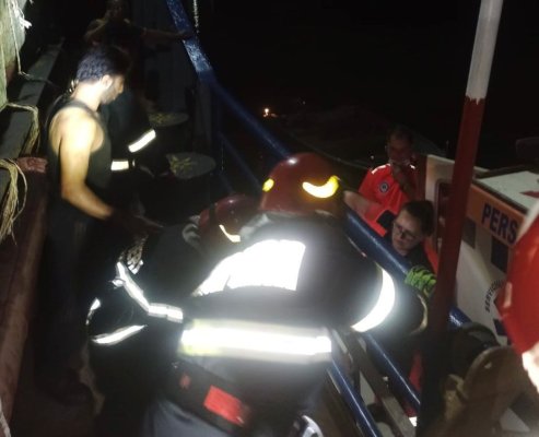 Intervenție pe Dunăre pentru extragerea a șase marinari din buncărul unei nave