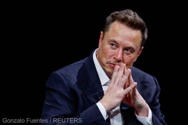 Elon Musk a făcut să dispară titlurile articolelor de presă distribuite pe reţeaua de socializare X