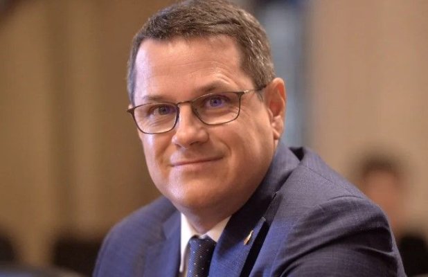 Teorie explozivă: Eduard Hellvig și-ar pregăti asaltul în PNL cu ajutorul lui Marcel Boloș