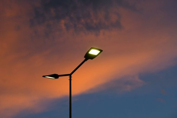 Continuă proiectul de creștere a eficienței energetice a infrastructurii de iluminat public la Tuzla