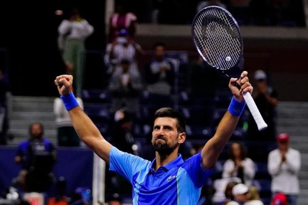  Novak Djokovic trimite Serbia în semifinalele Cupei Davis