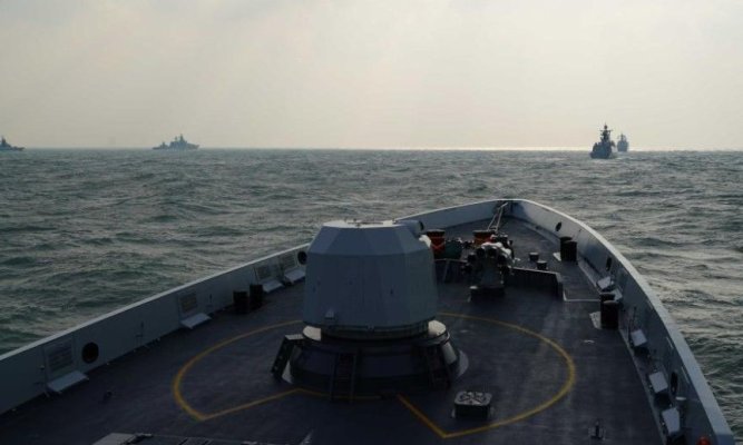 Londra dezvăluie că Rusia a lansat rachete asupra unei nave civile de marfă, în august, în Marea Neagră