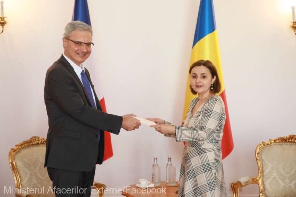 Ambasadorul agreat al Franţei în România - primit de ministrul de Externe