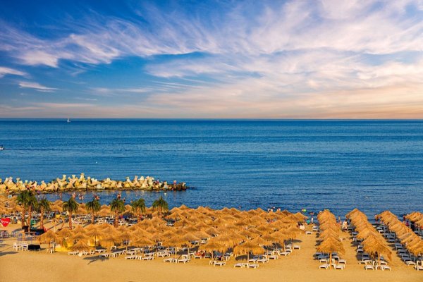 Sezonul estival continuă la Mamaia. Luna septembrie aduce vreme de vară și prețuri de extrasezon