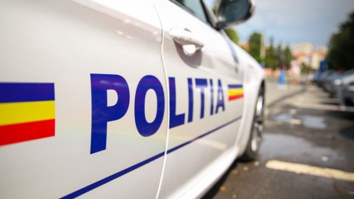 Doi adolescenți din Gorj, de 13 și 15 ani, au furat o mașină și s-au dus pe pârtie