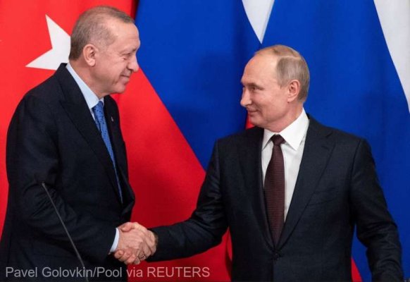 Putin îi spune lui Erdogan că este ''deschis la discuţii'' despre acordul privind cerealele