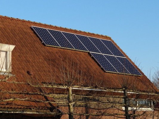 Programul Casa Verde Fotovoltaice 2023 a fost suspendat în instanță