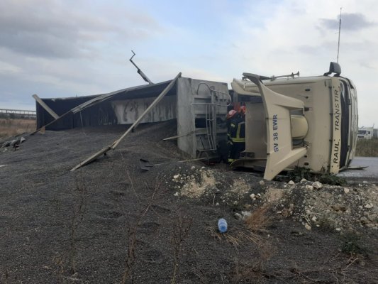 Circulație deviată pe DN2A, în zona localității Stupina, în urma unui accident rutier