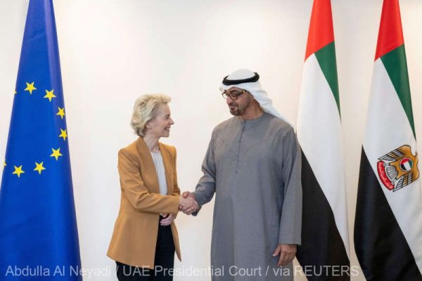 Preşedinta Comisiei Europene, vizită în Emirate, în plină dezbatere asupra sancţiunilor împotriva Rusiei