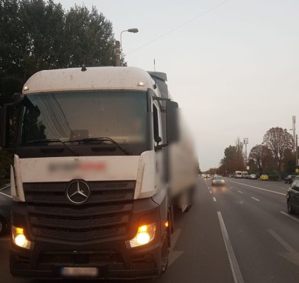 Sancțiuni aplicate pentru lipsa autorizației de folosire a tramei stradale și a avizului de traseu  