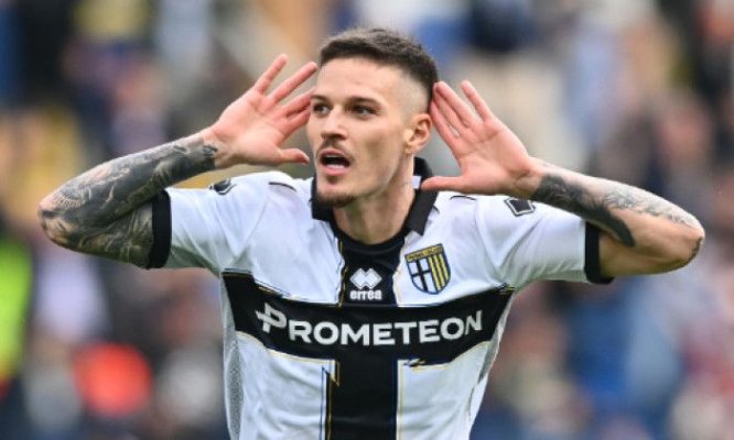 Fotbal: Dennis Man, inclus în echipa etapei a 11-a din Serie B