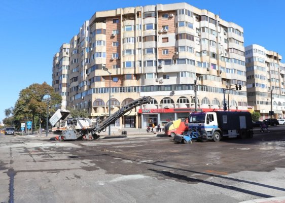 Modernizarea bulevardului Alexandru Lăpușneanu continuă cu asfaltarea intersecției de la Trocadero