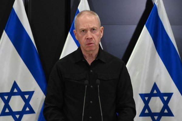 Ministrul israelian al apărării a enunţat un plan în trei etape în războiul cu gruparea Hamas 