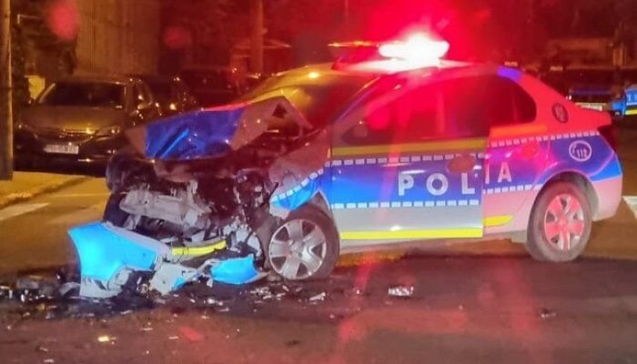 Urmărire ca-n filme în Mamaia, pentru prinderea unui șofer care circula cu 120 km/h. Video