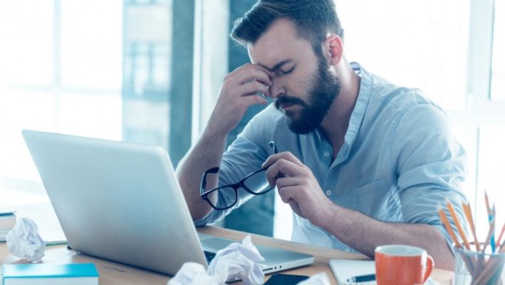 Boala gravă care provoacă amețeală și durere în piept