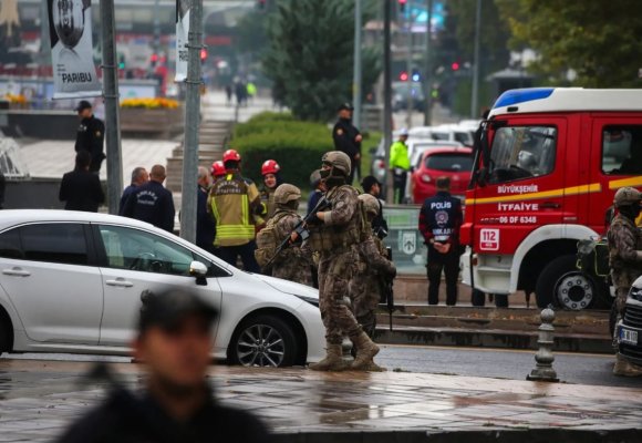Turcia - Ministrul de interne: Teroriştii care au comis atentatul de la Ankara la 1 octombrie au sosit din Siria
