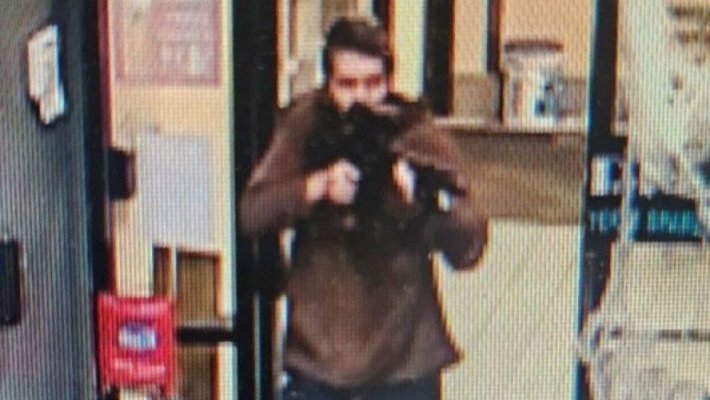 Suspectul masacrului din statul american Maine a fost găsit mort