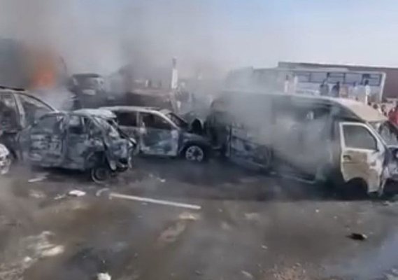 Grav accident pe o autostradă din Egipt. Cel puțin 32 de morți și 60 de răniți