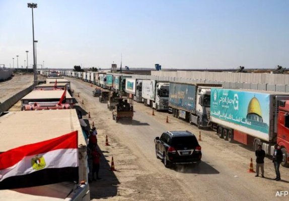 ONU confirmă intrarea în Gaza a 20 de camioane cu hrană, apă şi medicamente