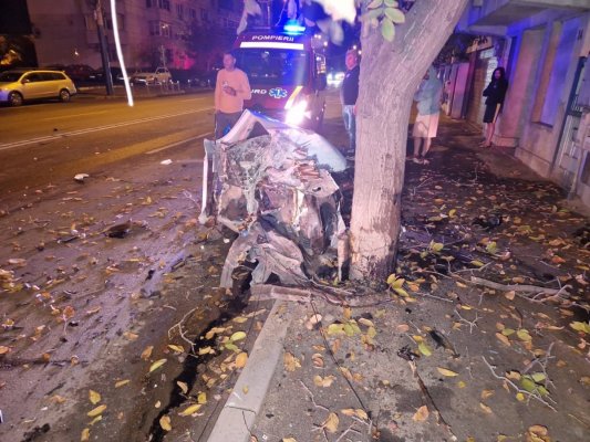 Accident teribil pe Aurel Vlaicu! Un tânăr de 21 de ani a murit