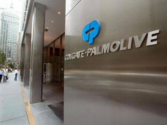 Colgate-Palmolive și-a majorat estimările anuale referitoare la vânzări și profit 