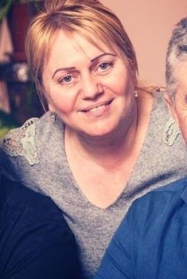 Partenera Ioanei Băsescu își mobilează restaurantul din Eforie Nord cu bani de la stat