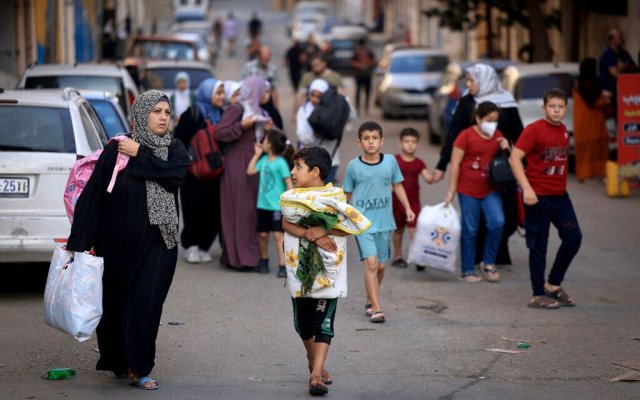 Mii de oameni părăsesc de urgență nordul Fâșiei Gaza, după ultimatumului dat de Israel