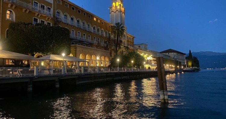 Se închide hotelul fraților Pavăl din Italia. Când se redeschide