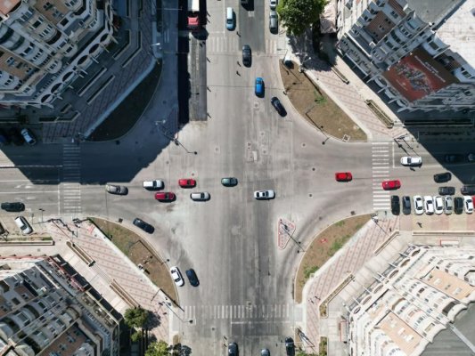 Trafic restricționat pe bulevardul Lăpușneanu, începând de luni