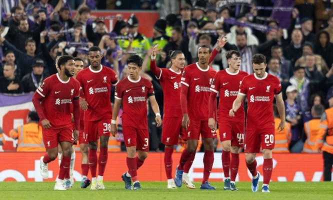 Liverpool - Nottingham Forrest, 3-0, ”cormoranii” se impun la scor de neprezentare 