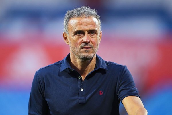 Fotbal: Cele două meciuri dintre PSG şi AC Milan sunt ''aproape eliminatorii'', a spus Luis Enrique