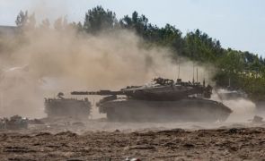 Israelul trece la 'urmatoarea faza': intensifica loviturile asupra pozitiilor Hamas pentru a pregati invazia terestra Israelul trece la 'urmatoarea faza': intensifica loviturile asupra pozitiilor Hamas pentru a pregati invazia terestra
