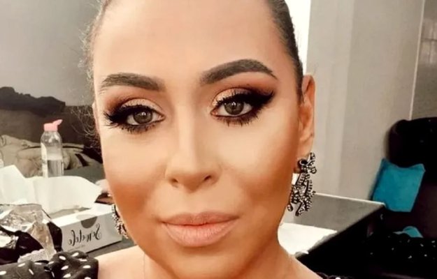 Câți bani încasează Oana Roman din Instagram: „Postez de 4 ani. E un început bun”
