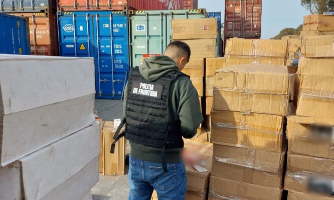 Țigări în valoare de aproximativ 1,3 milioane lei, descoperite de polițiștii constănțeni. Video