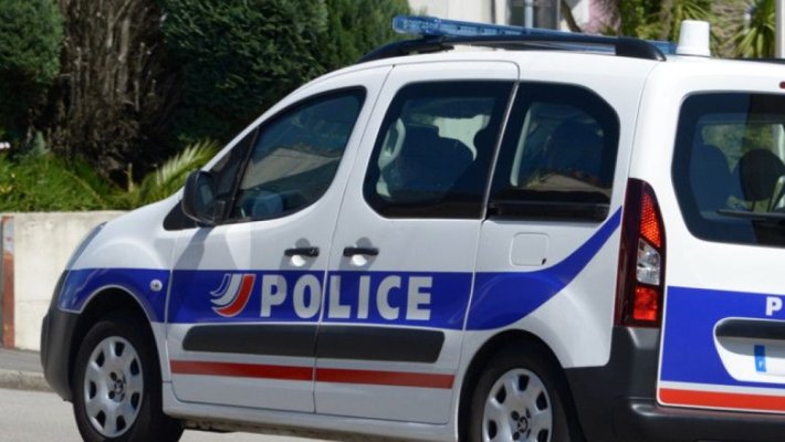 Atac terorist într-o școală din Franța. Atacatorul a strigat „Allahu Akbar”