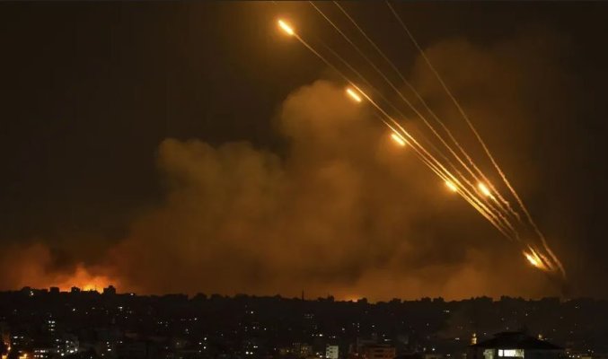 Hamas a lansat jihadul: atac cu 100 de rachete în cel mai important aeroport din țară! Video