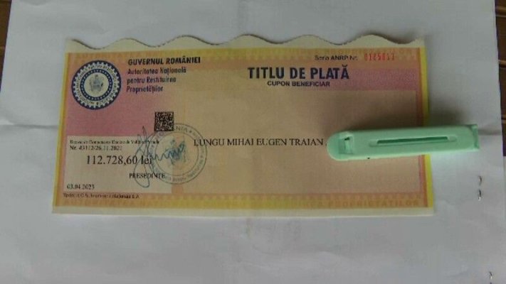 Mii de români așteaptă banii pentru imobilele confiscate de comuniști