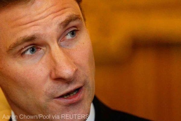Utilizarea gazului ilariant în scop recreaţional, interzisă în Regatul Unit