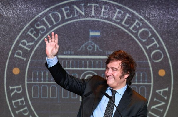 Preşedintele ales al Argentinei, Javier Milei, anunţă că-l va primi în vizită pe Donald Trump