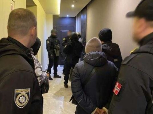 Europol anunţă arestarea în Ucraina a liderului unei celebre reţele de hackeri