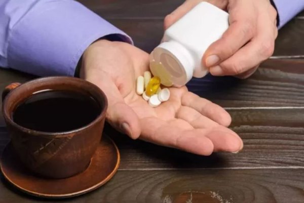 De ce nu este bine să bei nici măcar o înghițitură de cafea cu aceste medicamente
