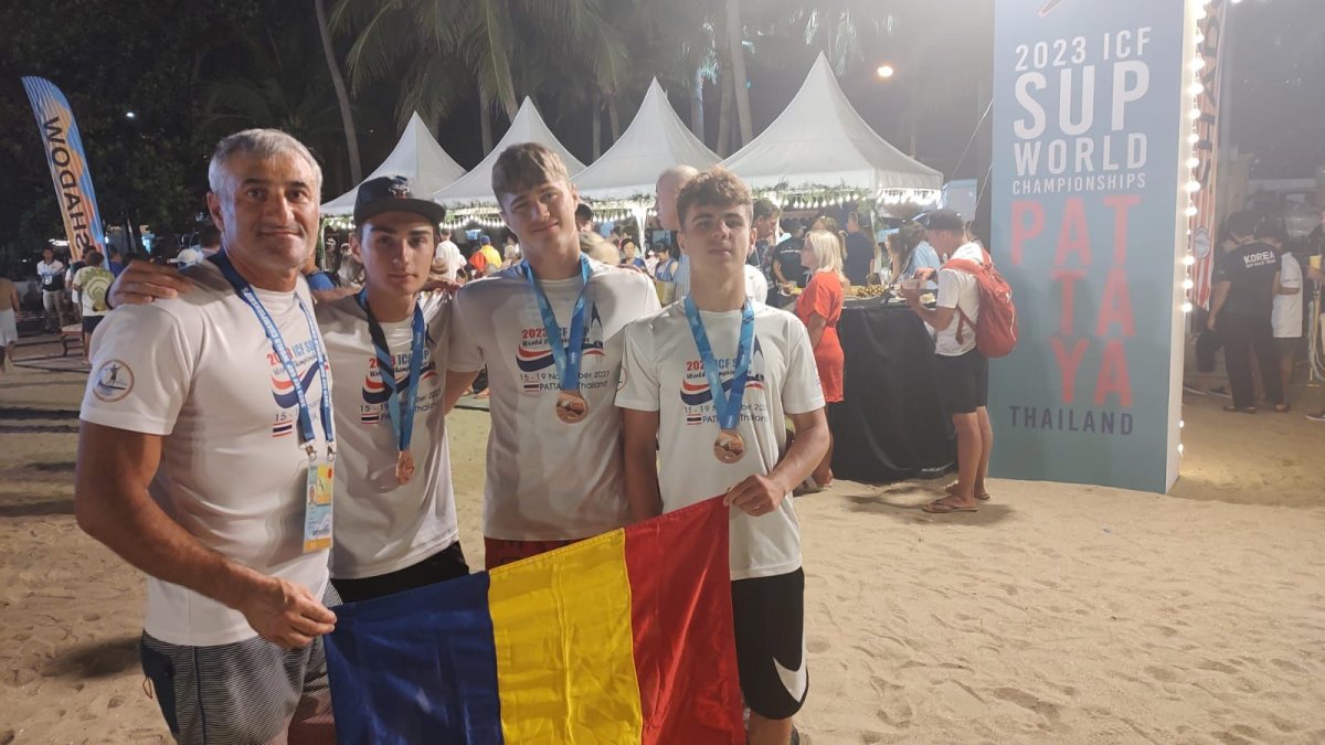 Echipa de juniori SUP a Romaniei - Constanta, medaliata cu bronz la campionatul mondial Pattaya 2023!