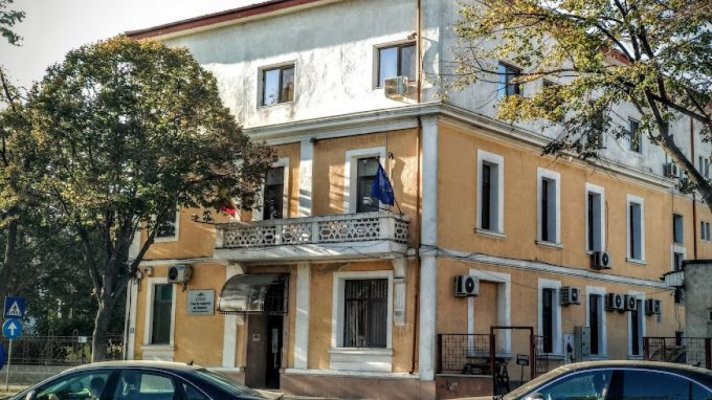 Angajații CAS Constanța declanșează un protest pe perioadă nedeterminată