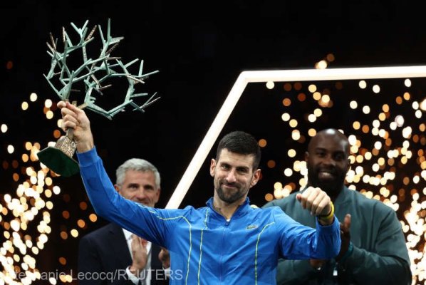 Novak Djokovic a câştigat Turneul Campionilor pentru a şaptea oară, stabilind un nou record