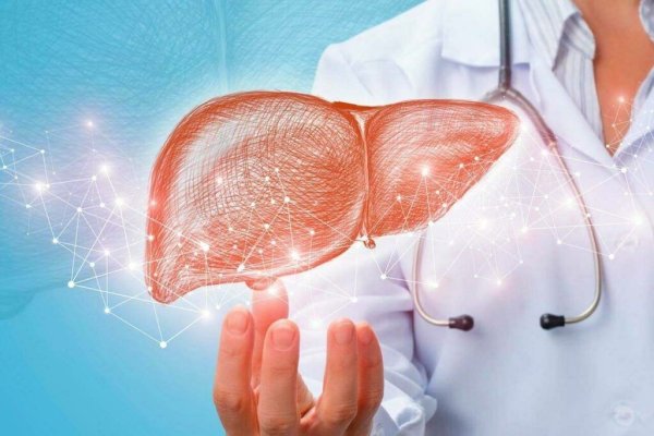 Medicamentele pe care să nu le iei cu alcool: Ficatul poate fi afectat foarte tare