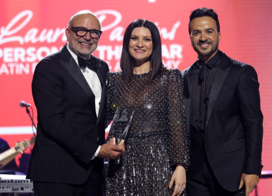 Laura Pausini, desemnată Personalitatea Anului de către Latin Recording Academy