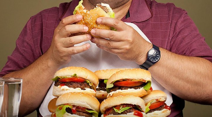 Explozia inflației pune pe butuci industria fast food