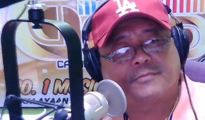 Crimă în direct pe Facebook: Prezentator de radio, împușcat în studioul său